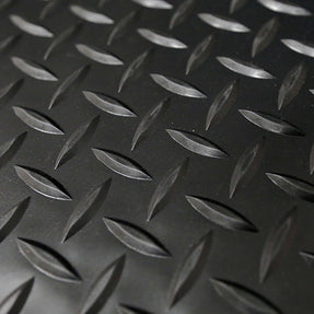 Floor Mat, Diamond Plate Rubber, Black, Yamaha Drive2 – diamond plate texture, close-up